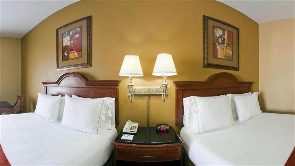 Southaven Inn Express - Memphis International Airport/Graceland Экстерьер фото